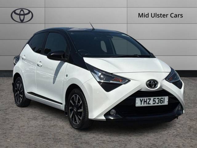 Toyota Aygo 1.0 VVT-i X-Trend TSS 5dr Hatchback Petrol WHITE