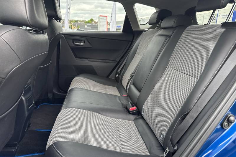 2017 Toyota Auris