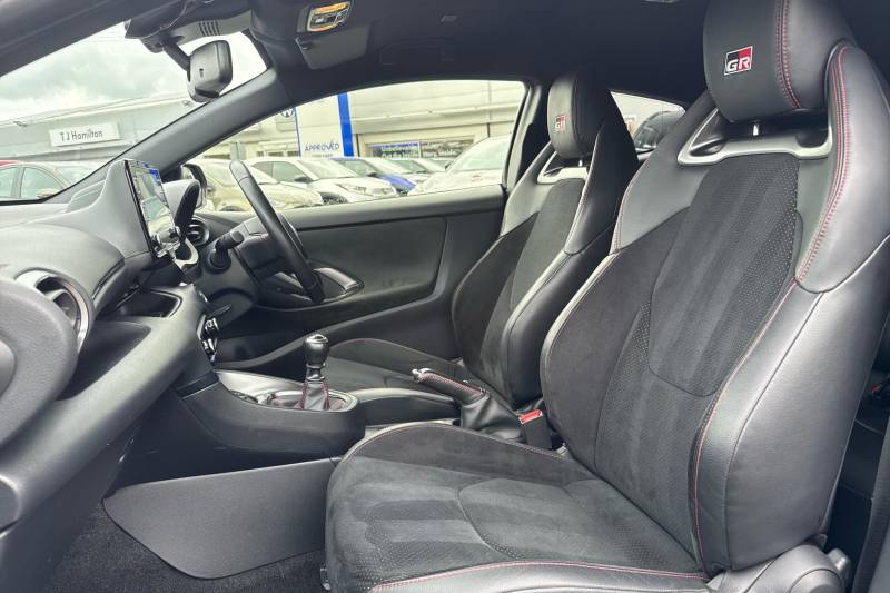 2022 Toyota Yaris