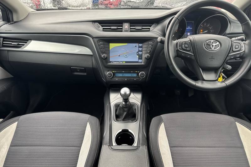 2018 Toyota Avensis