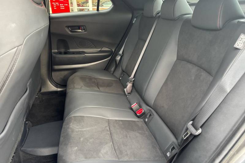 2024 Toyota C HR