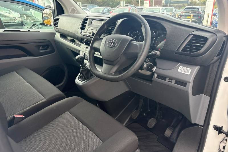 2022 Toyota Proace Verso