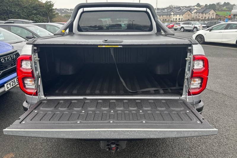 2024 Toyota Hilux
