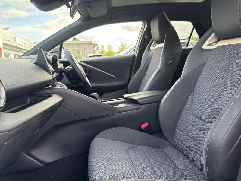 2025 Toyota C HR
