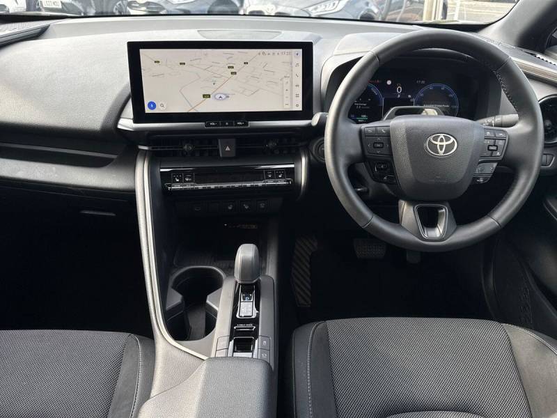 2025 Toyota C HR