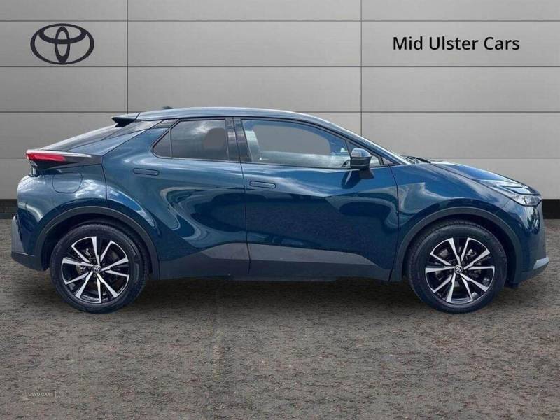 2026 Toyota C HR