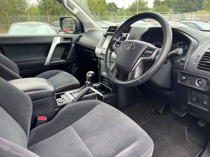 2019 Toyota Land Cruiser