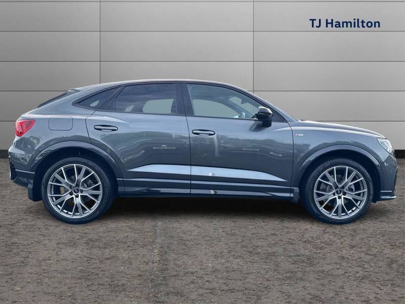 2025 Audi Q3