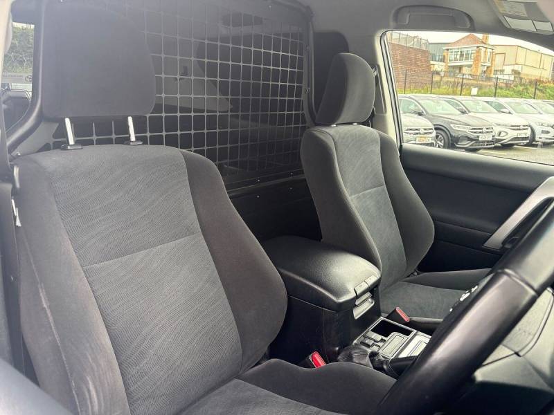 2021 Toyota Land Cruiser