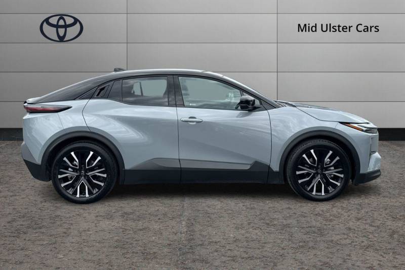 2026 Toyota C HR