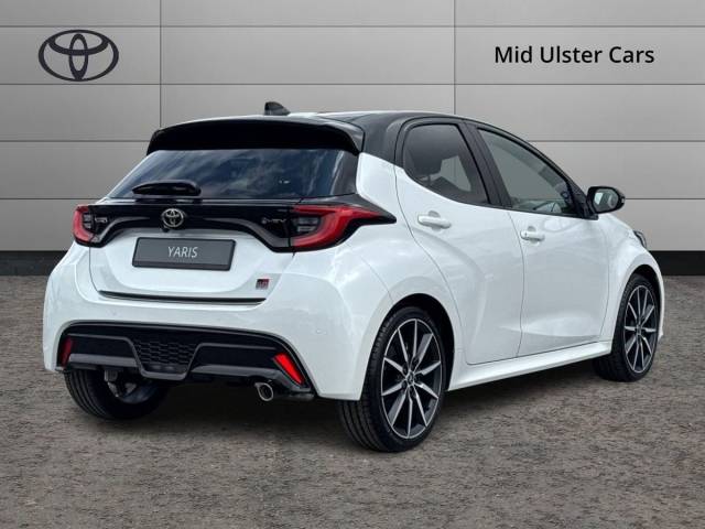 2026 Toyota Yaris GR Sport 1.5 Hybrid Auto