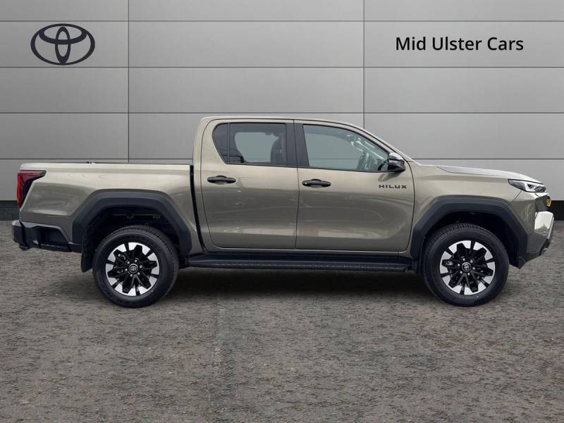 2026 Toyota Hilux