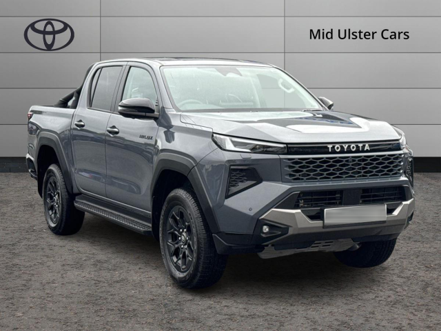Toyota Hilux Invincible X Double Cab 2.8 D-4D 48V Auto Double Cab Diesel Storm Grey