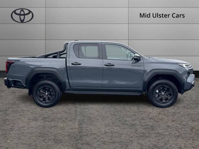 2026 Toyota Hilux Invincible X Double Cab 2.8 D-4D 48V Auto