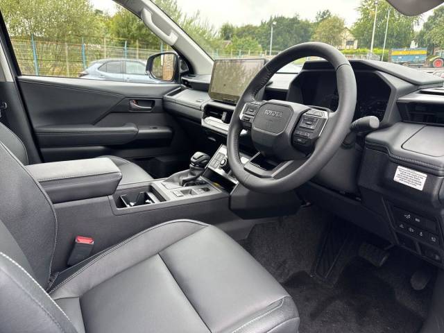 2026 Toyota Hilux Invincible X D/Cab Pick Up 2.8 D 48V Auto