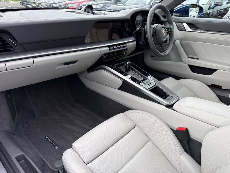 2023 Porsche 911
