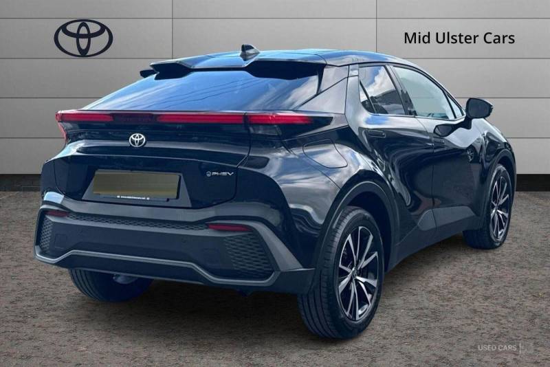 2026 Toyota C HR