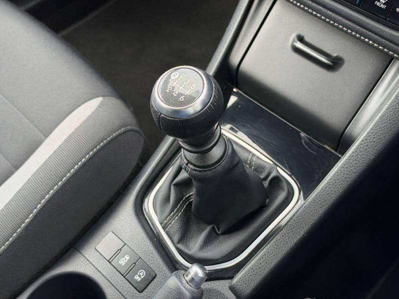 2016 Toyota Auris