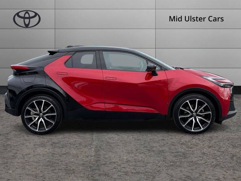 2025 Toyota C HR