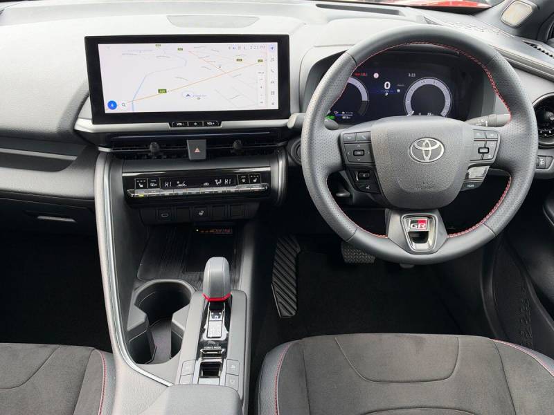 2025 Toyota C HR