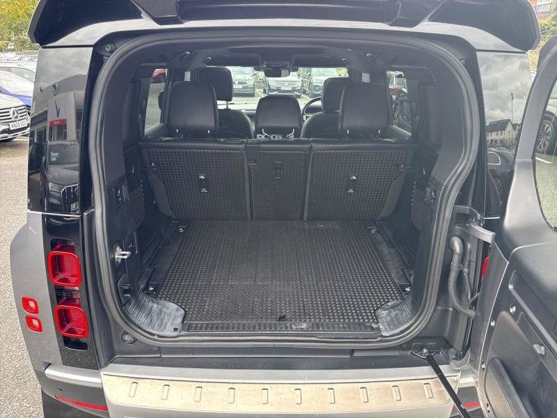 2022 Land Rover Defender 110