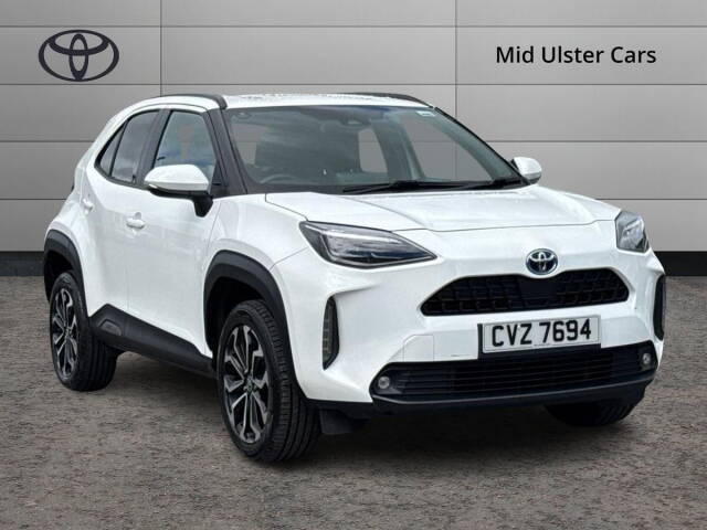 Toyota Yaris Cross 1.5 Hybrid Design 5dr CVT Hatchback Petrol/Electric Hybrid WHITE