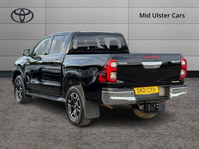 2021 Toyota Hilux Invincible D/Cab Pick Up 2.8 D-4D