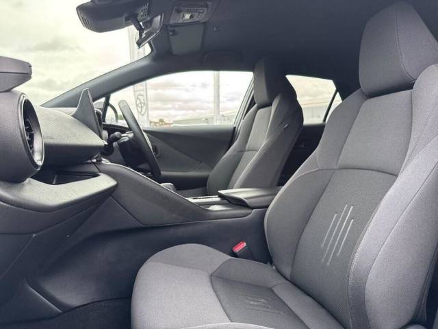2026 Toyota C-HR 2.0 PHEV Design 5dr CVT
