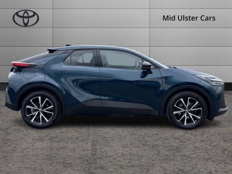 2026 Toyota C HR