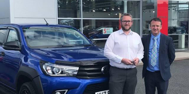 Mid Ulster Vintage Vehicles Club raise £17,000 for charity