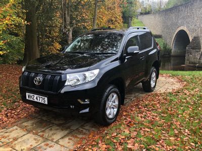 Land Cruiser 2.8 D4D Utility Commercial 3dr