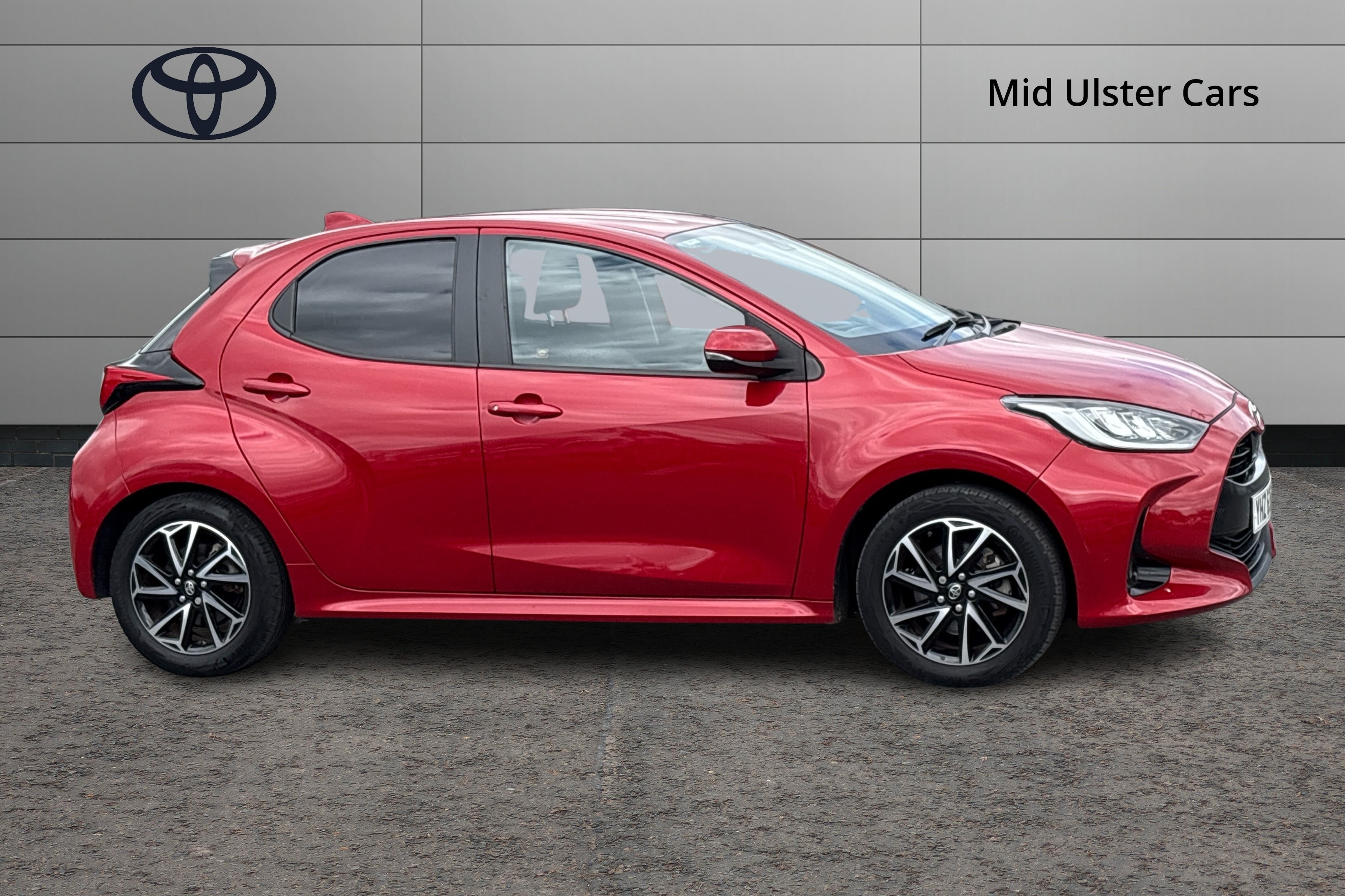 2022 Toyota Yaris 1.5 VVT-h Design