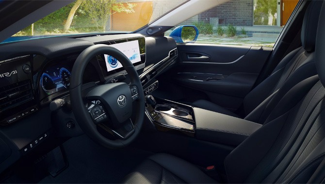 Toyota C-HR Plus - Interior