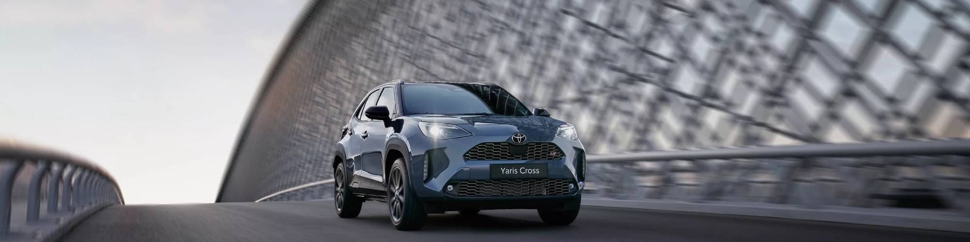 toyota yaris-cross Banner