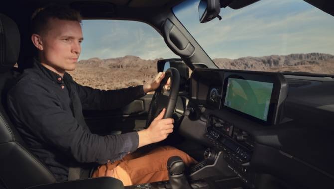 Toyota Land Cruiser - Interior