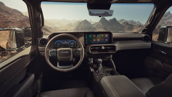 Toyota Land Cruiser - Interior