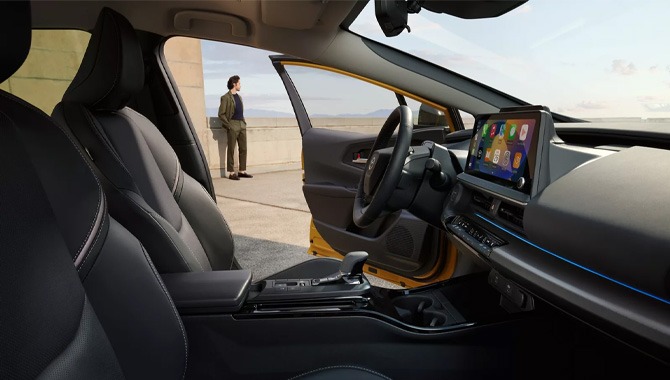 Toyota Prius Plug-in Hybrid - Interior