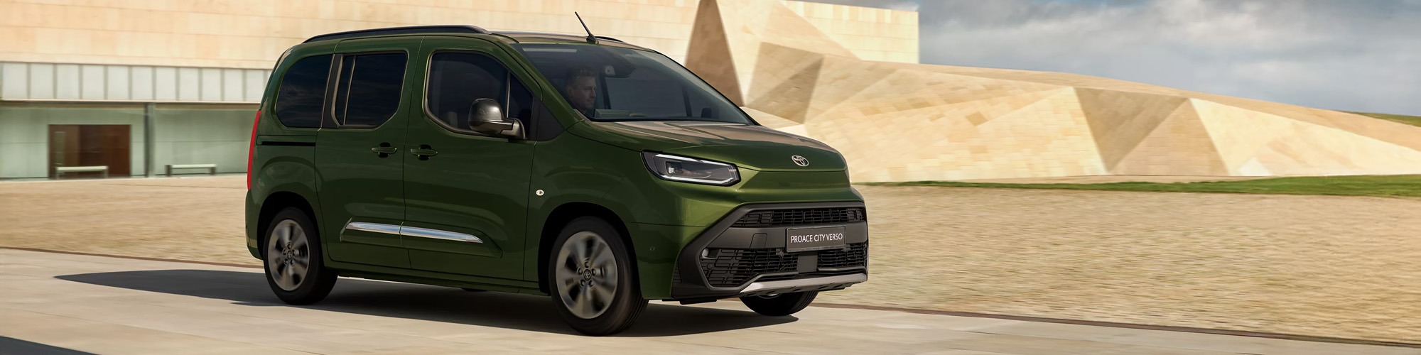 toyota-vans proace-city-verso Banner